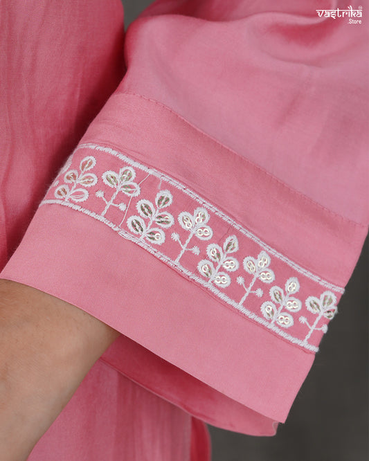 Zohra Threadwork Kurti Set with Organza Dupatta