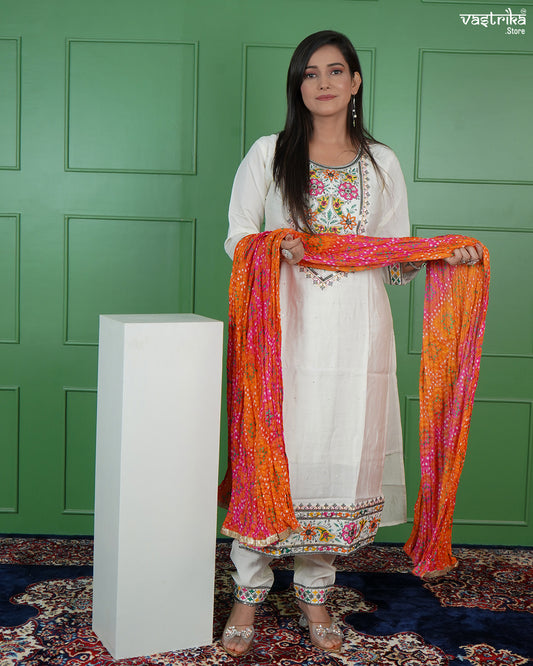 Elegant Jaipuri Kurti Set ✨ Kurti: Round neck with delicate thread embroidery