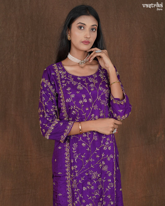 Full Jaal Handworked Kurti Set with Plain Trousers & Butti Work Dupatta