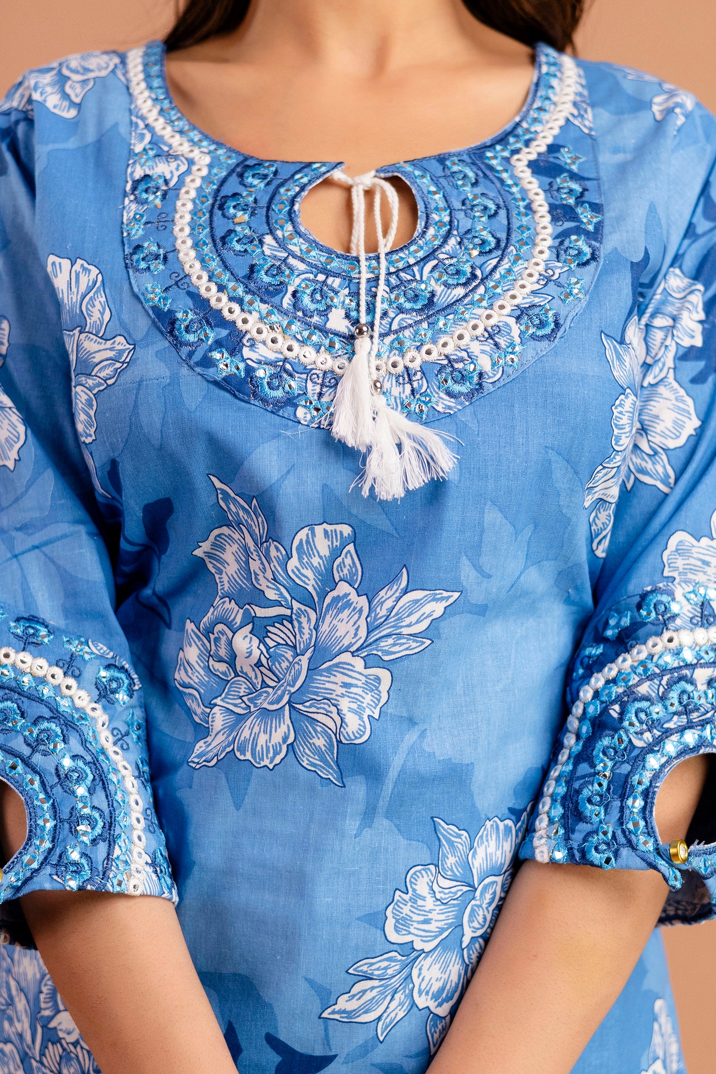 Printed Kurti with Round Neck, Printed Dupatta & Matching Printed Pants