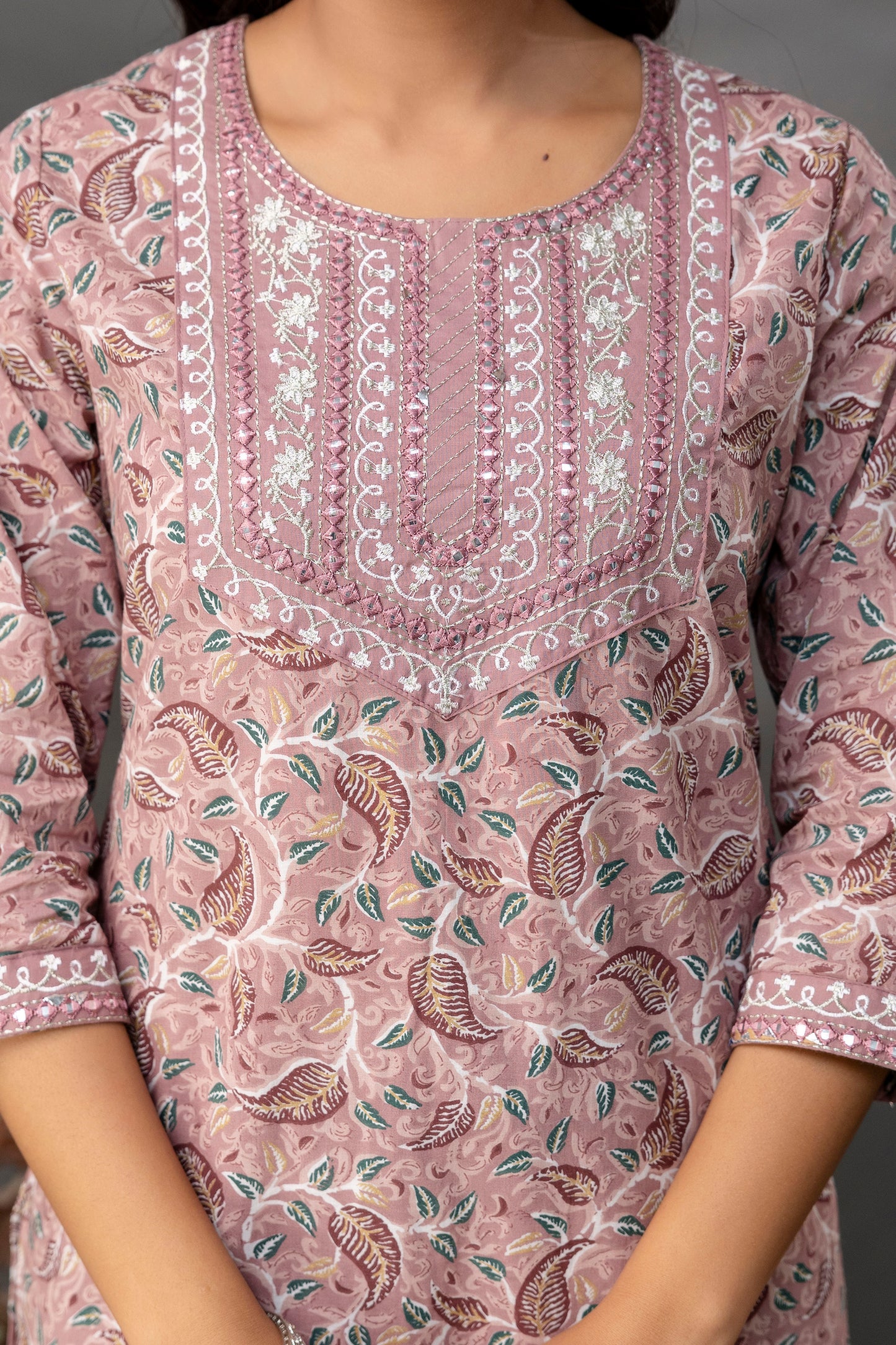 Printed Thread Work Kurti Set