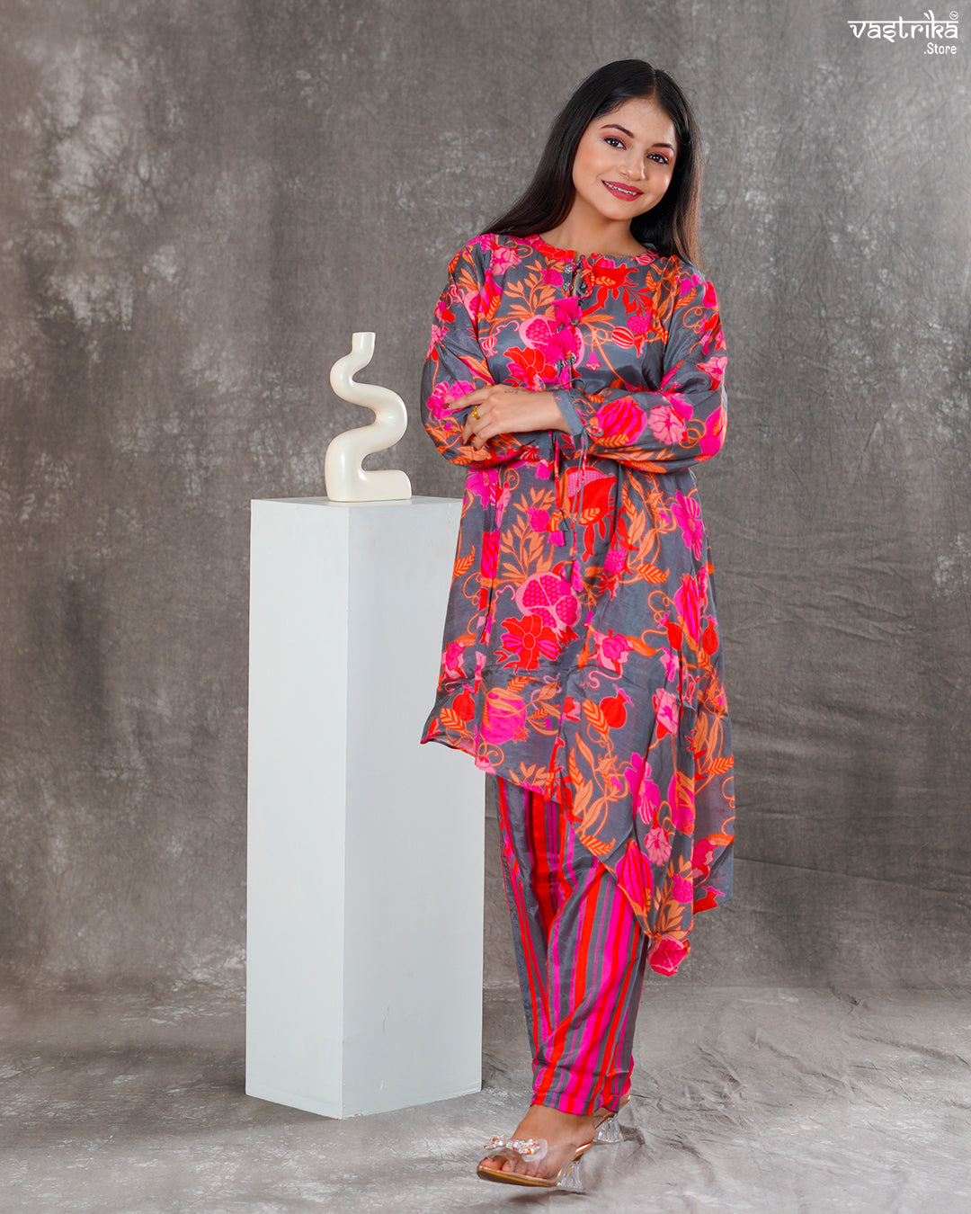 Maslin Silk Kurti Set with Dori & Print Detailing