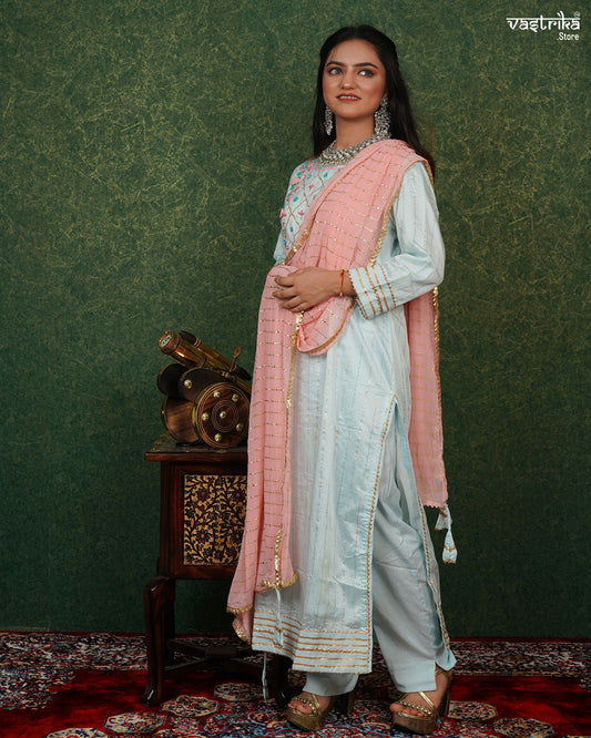 Graceful Hand-Embroidered Kurti Set with Gotta Patti Dupatta