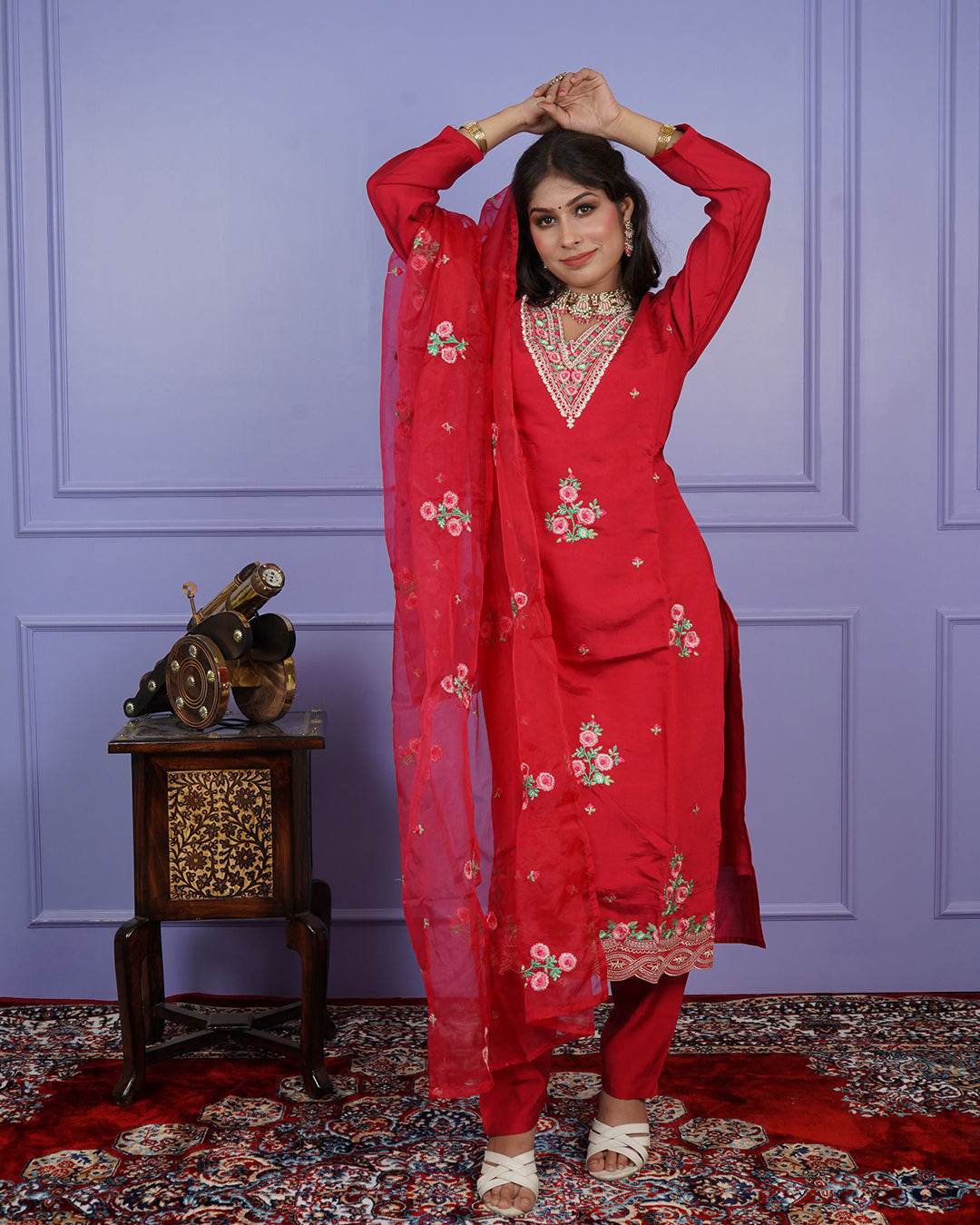 Fully Embroidered Thread Work Kurti Set with Boota Dupatta