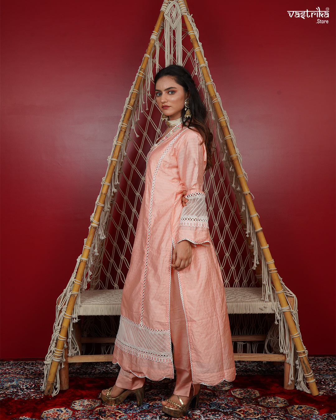 Elegant Handcrafted Kurti Set with Organza Dupatta