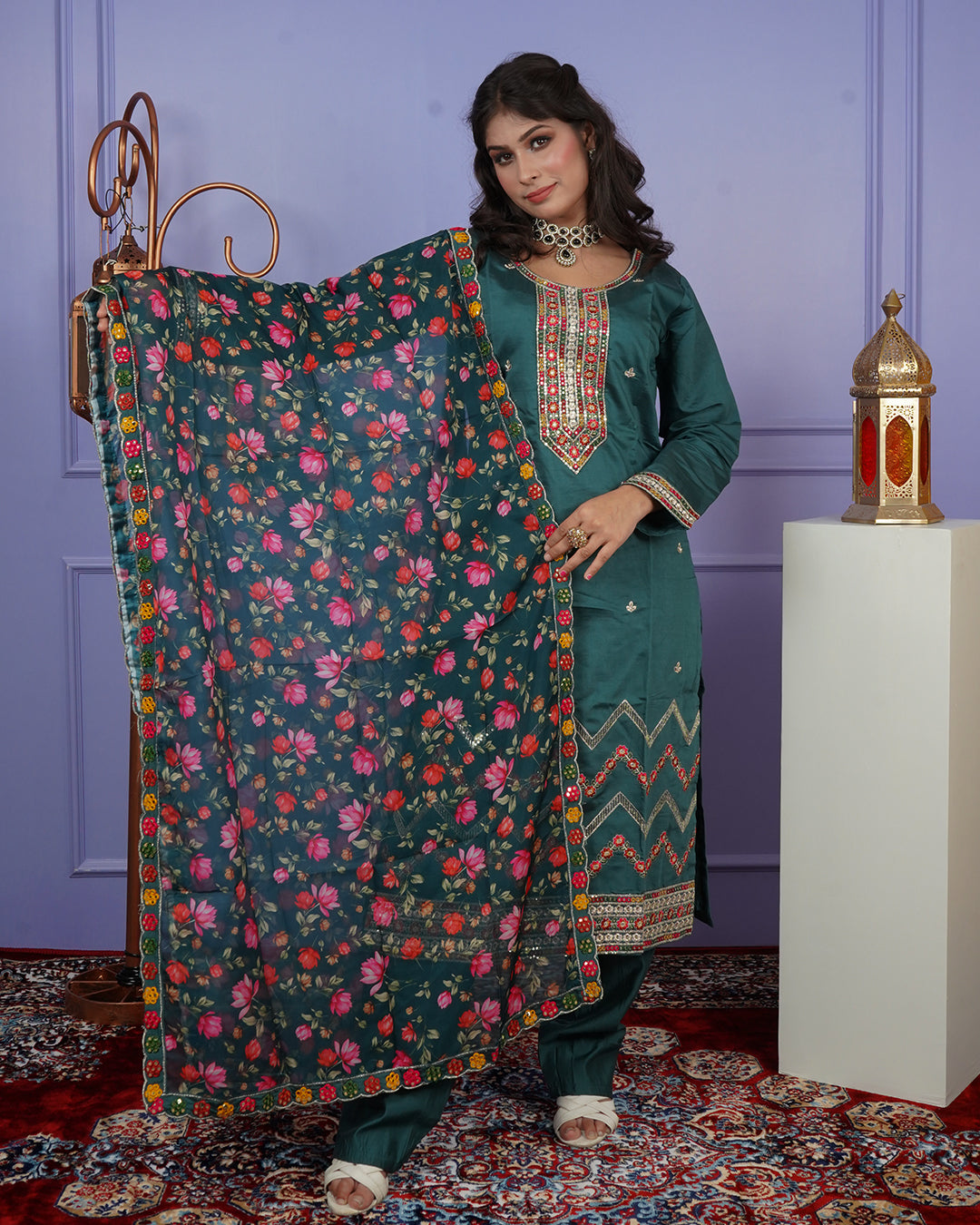 Straight-Cut Thread Work Kurti Set with Elegant Dupatta