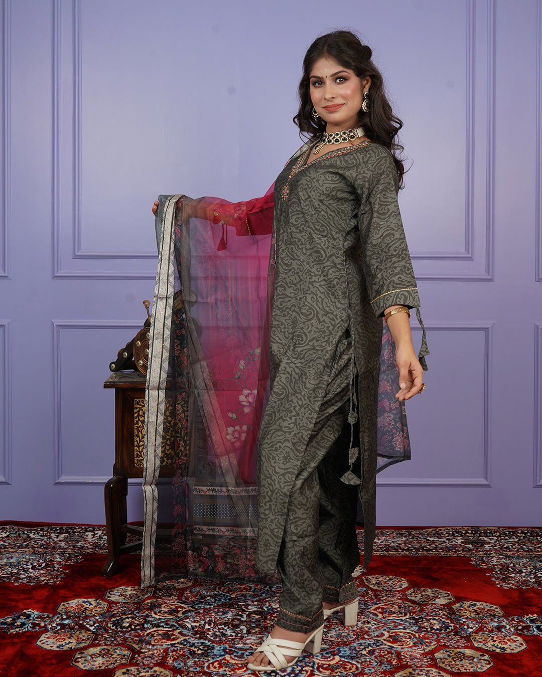 Self-Printed Kurti Set with Stylish Printed Dupatta