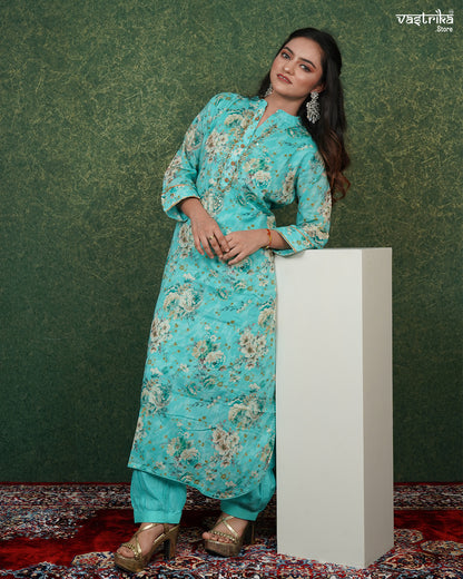 Printed Kurti Set with Handwork & Collar Neck 🌸