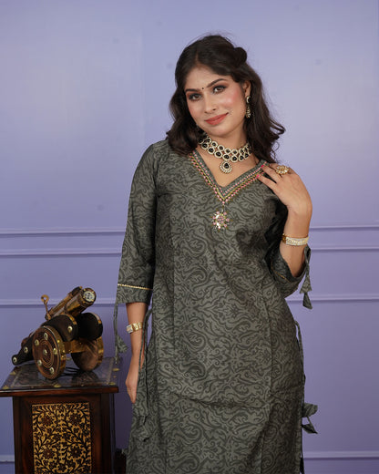 Self-Printed Kurti Set with Stylish Printed Dupatta