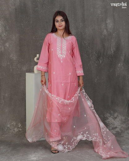 Zohra Threadwork Kurti Set with Organza Dupatta