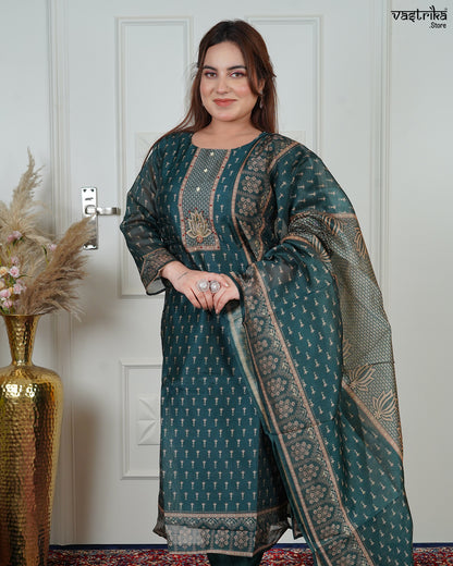 Round Gala Kurti Set with Jari & Handwork Detailing