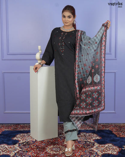 Gath Kadhai Handworked Kurti Set