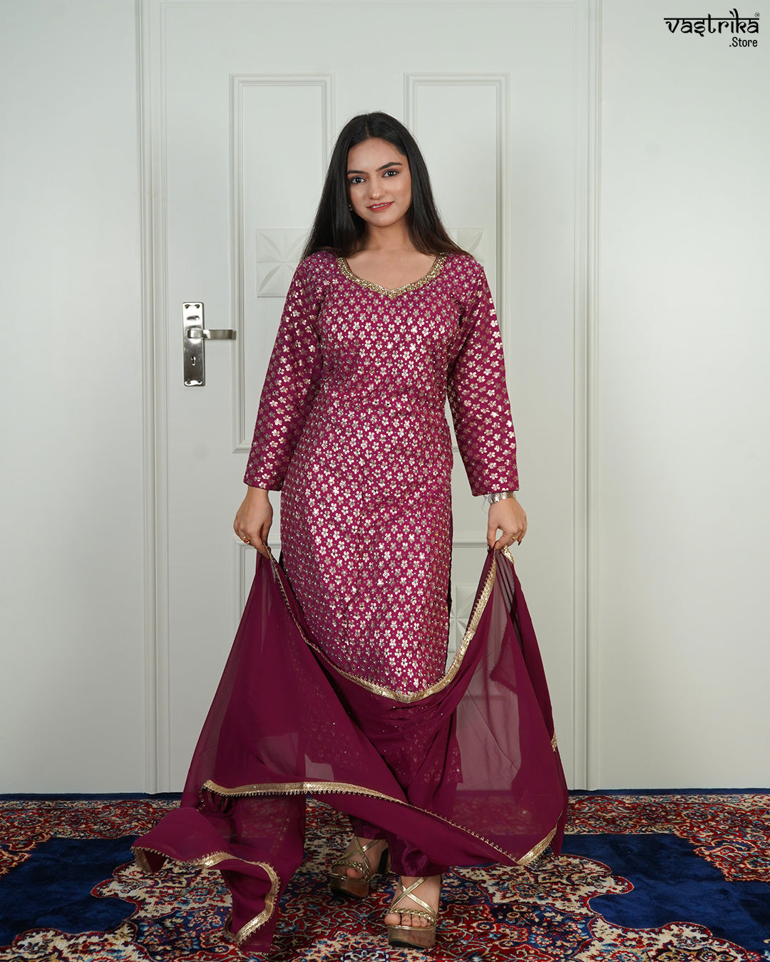 Banarasi Mirror Glow Kurti Set