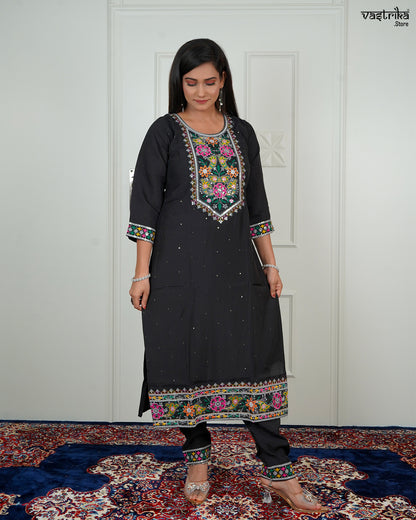 Jaipuri Elegance Kurti Set