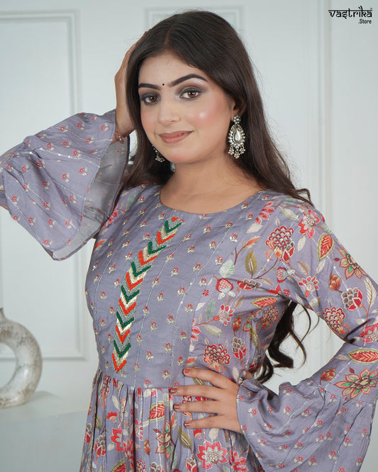 One-Piece Frock – Round Neck, Hand-Worked Detailing