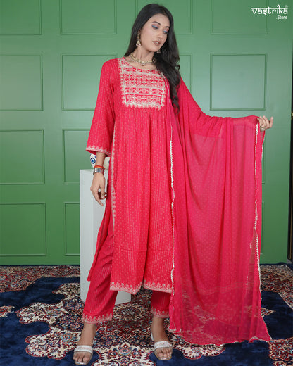 Nyra Cut Resham Embroidered Kurti Set