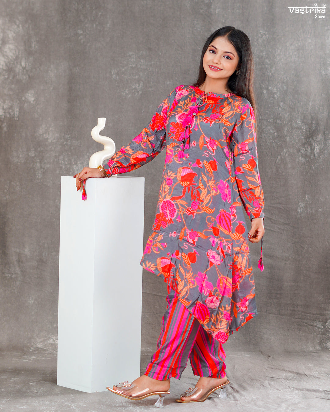 Maslin Silk Kurti Set with Dori & Print Detailing