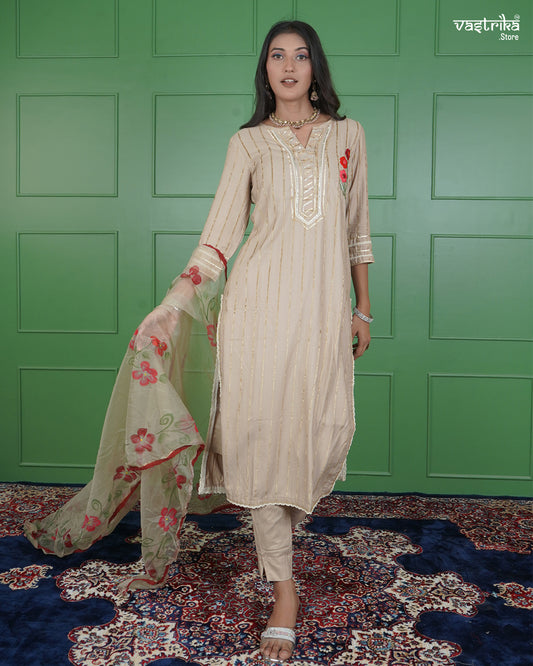 Jari & Handwork Kurti Set with Organza Dupatta
