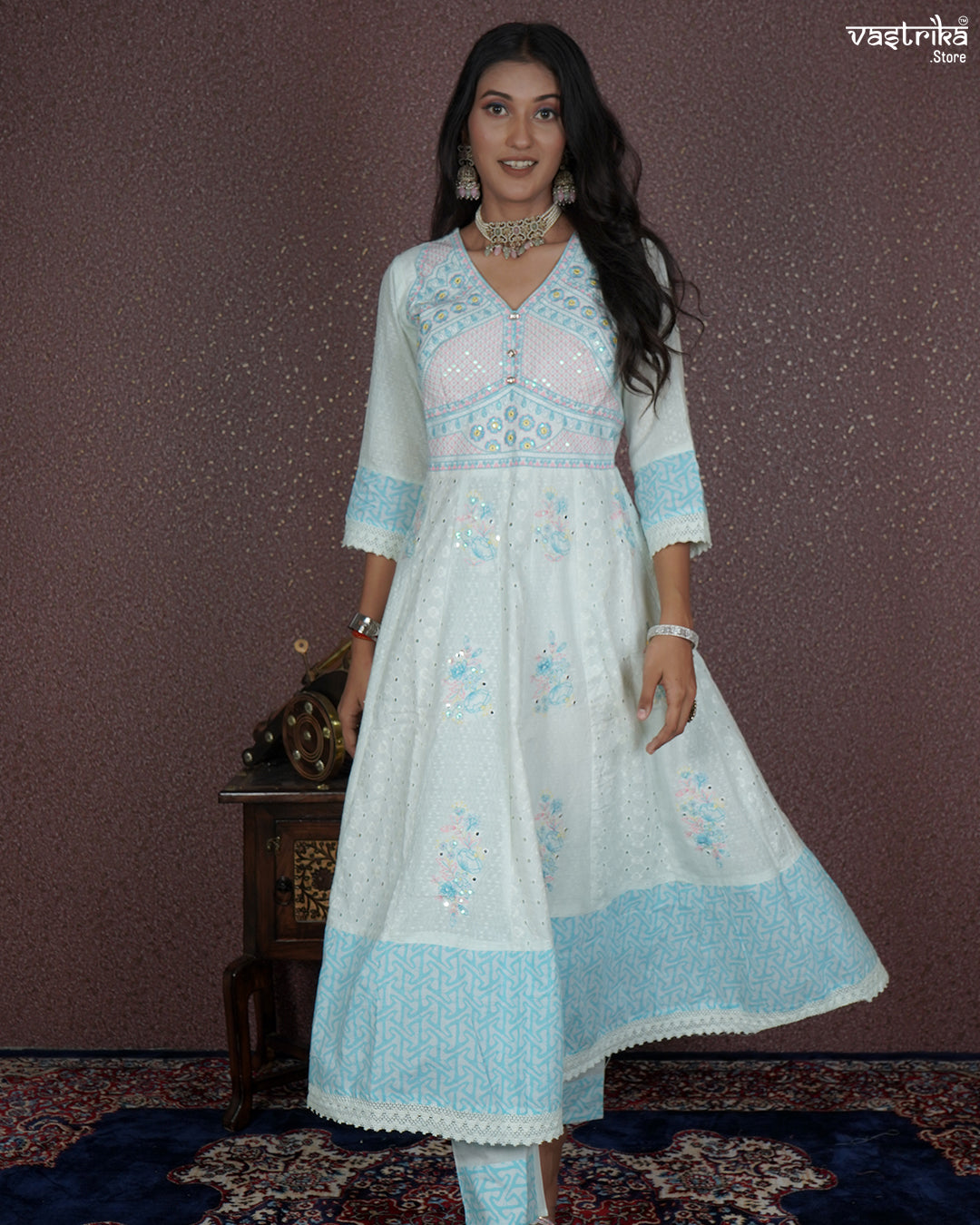 Graceful Resham Detailed Frock Ensemble