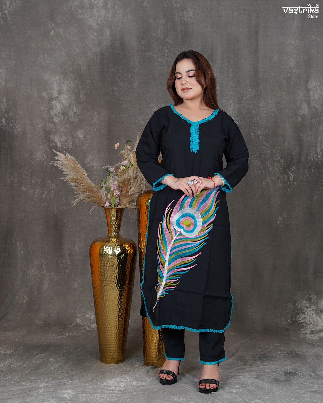 Roman Silk Kurti Set with Heavy Dupatta & Lace Detailing