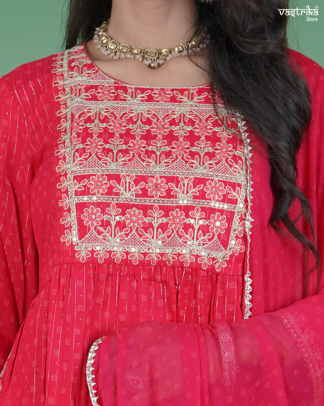 Nyra Cut Resham Embroidered Kurti Set