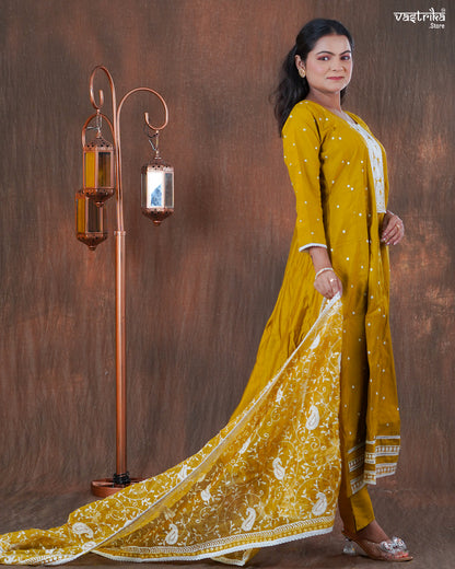 Roman Silk Frock Set with Resham & Lace Work