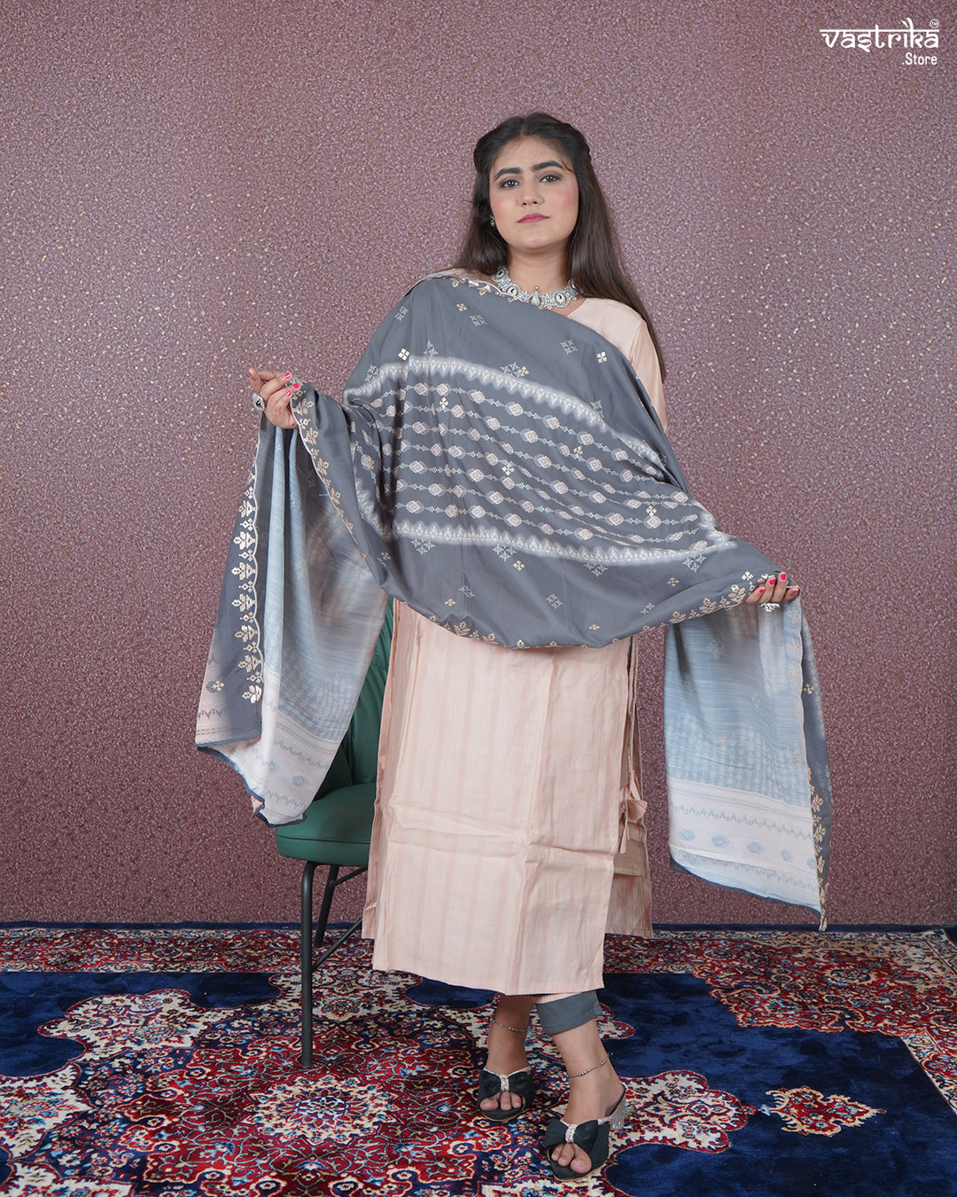 Hand-Embroidered Kurti Set – Elegant & Comfortable