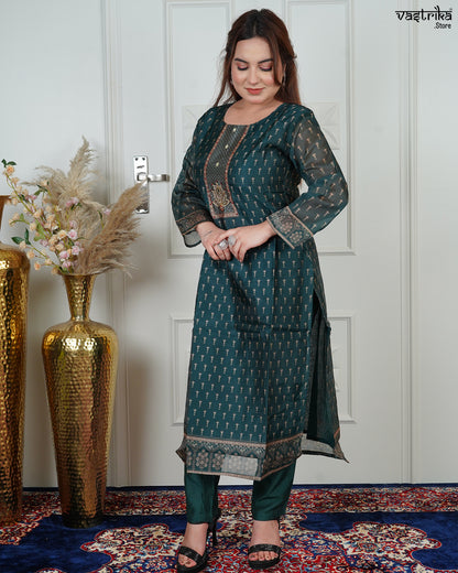 Round Gala Kurti Set with Jari & Handwork Detailing
