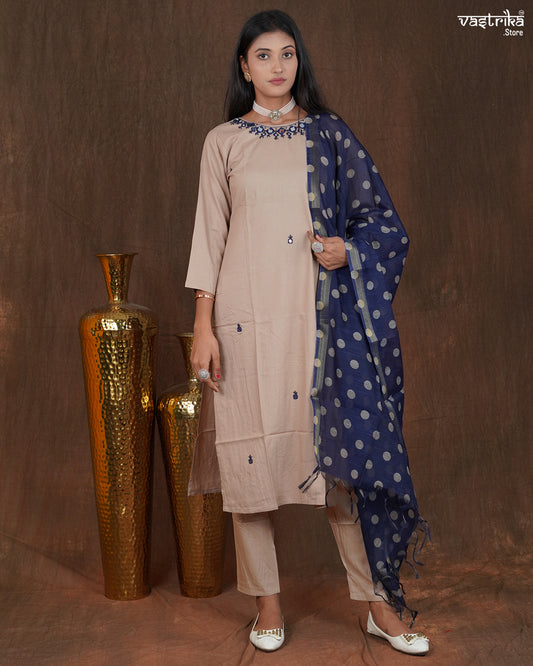 Noor Mirror Work Kurti Set