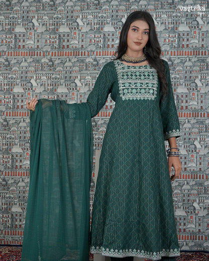 Resham Embroidered Kurti Set