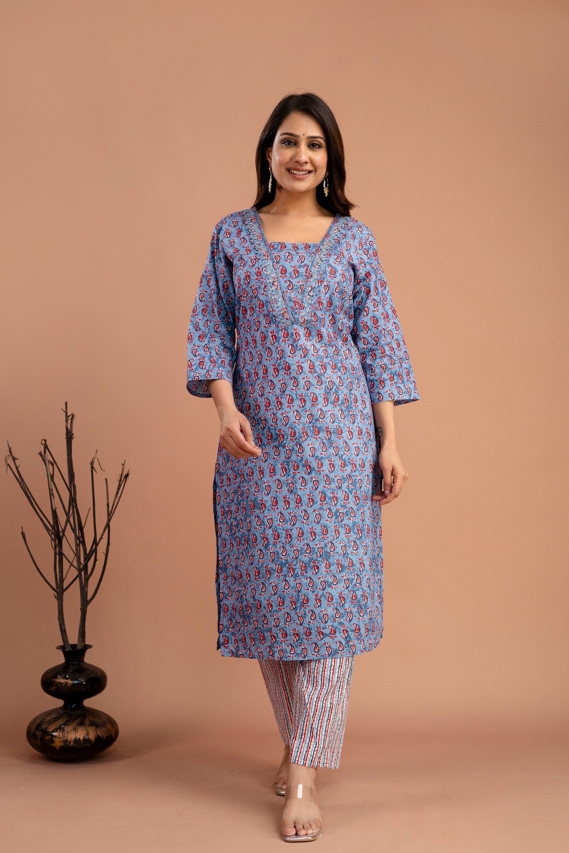Printed Resham & Sequence Worked V-Neck Kurti with Printed Dupatta & Pants