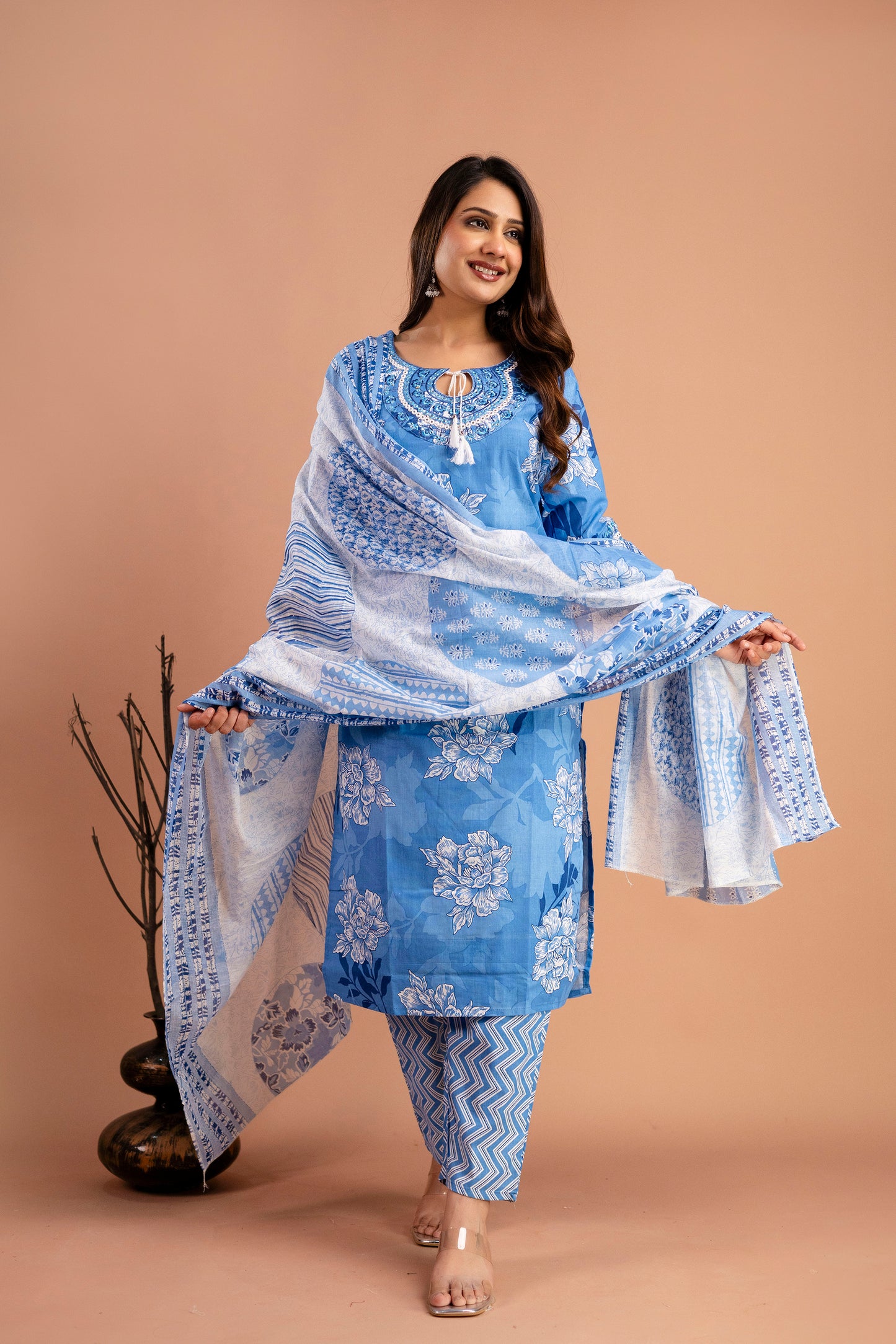 Printed Kurti with Round Neck, Printed Dupatta & Matching Printed Pants
