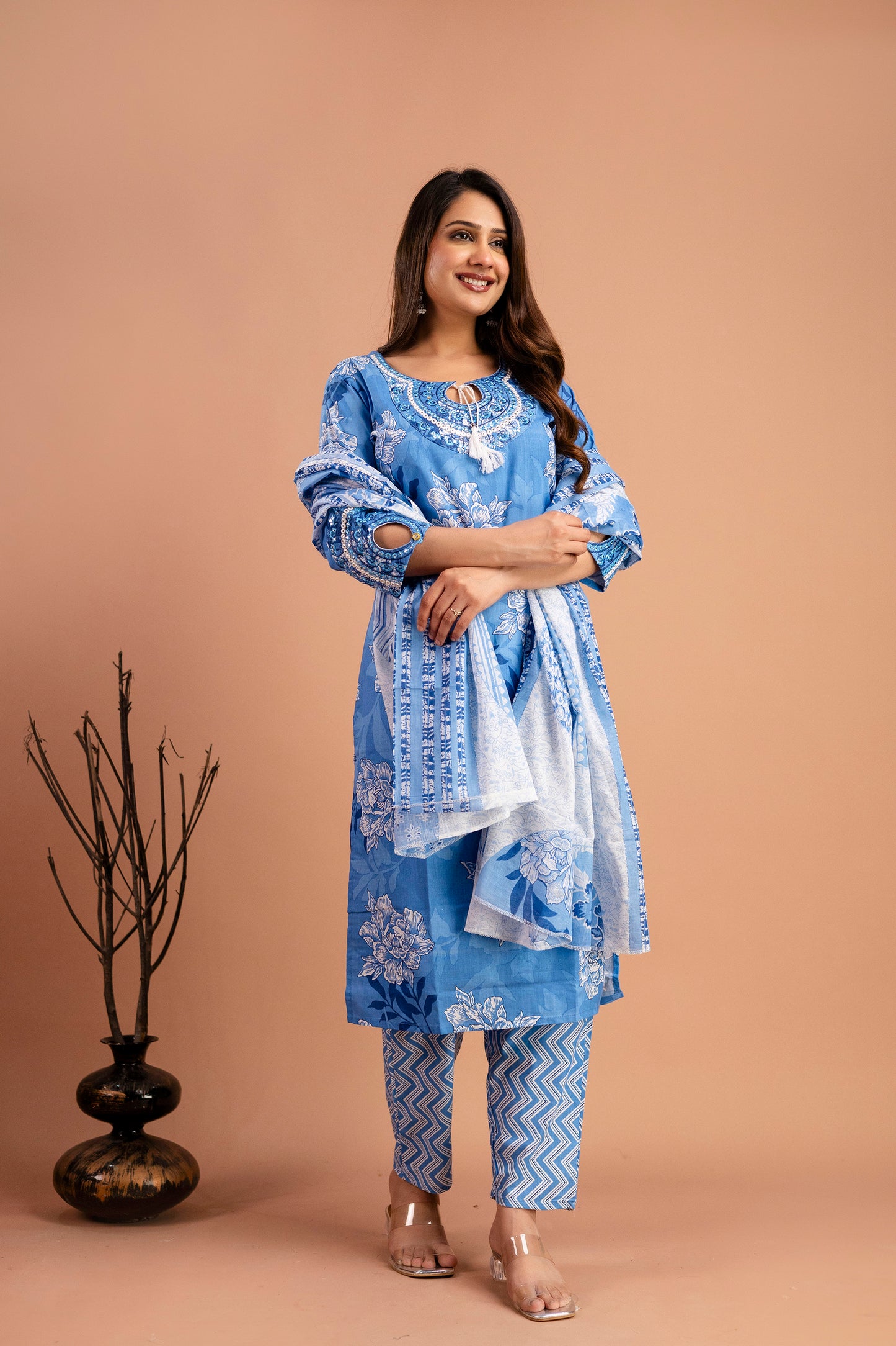 Printed Kurti with Round Neck, Printed Dupatta & Matching Printed Pants