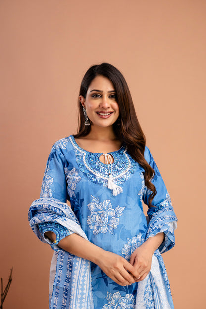 Printed Kurti with Round Neck, Printed Dupatta & Matching Printed Pants
