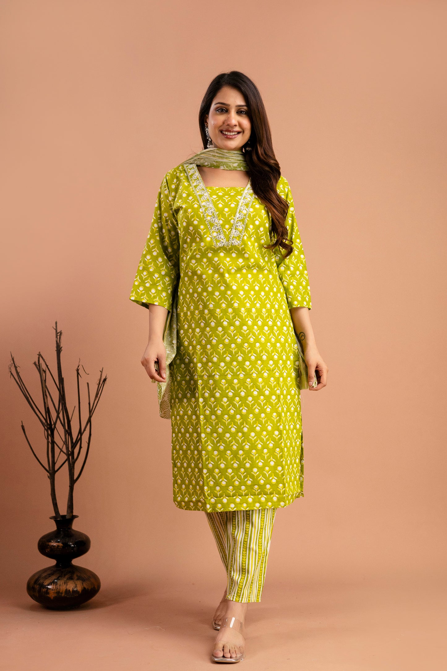 Printed Resham Work V-Neck Kurti with Printed Dupatta & Matching Printed Pants