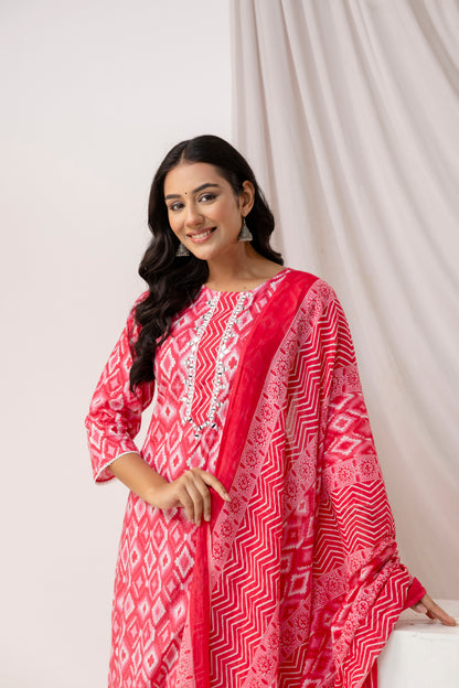 Mirror Worked Printed Kurti with Stylish Dupatta & Plain Trouser