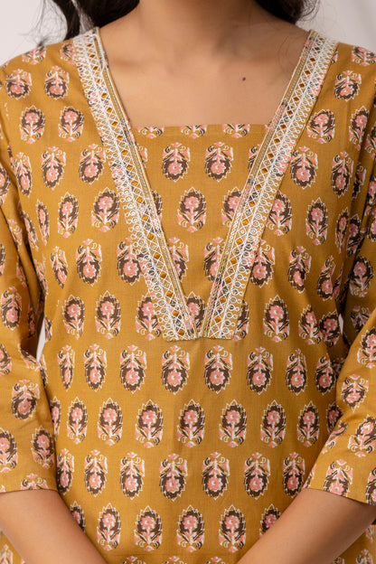 Printed Kurti with Jari Work Set