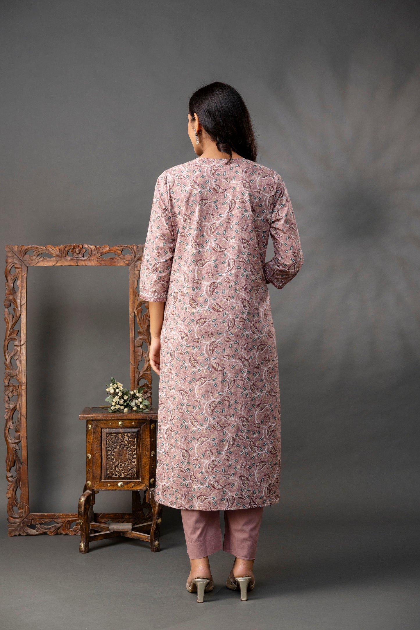 Printed Thread Work Kurti Set