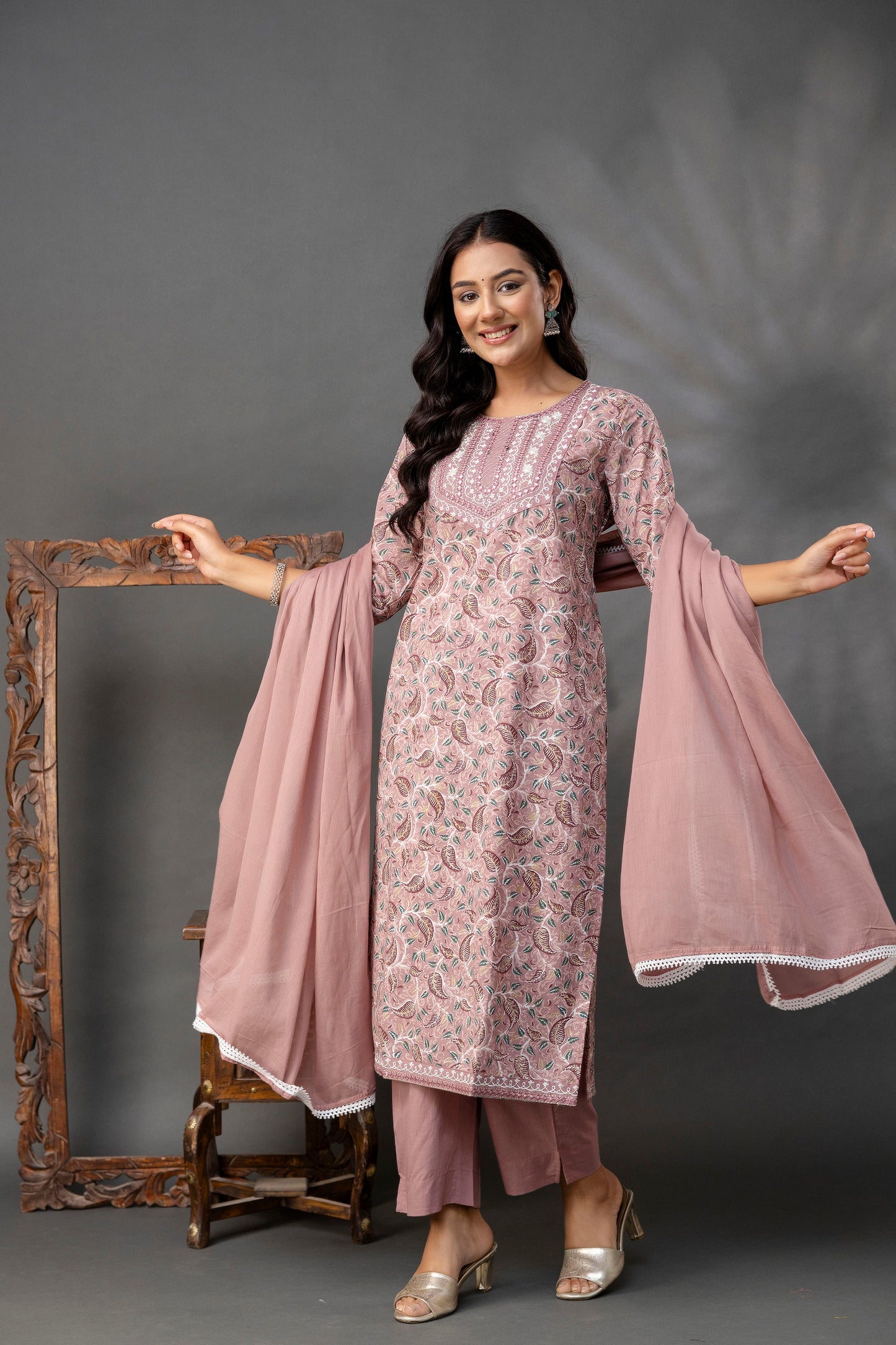 Printed Thread Work Kurti Set