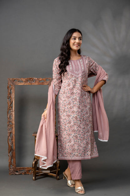 Printed Thread Work Kurti Set