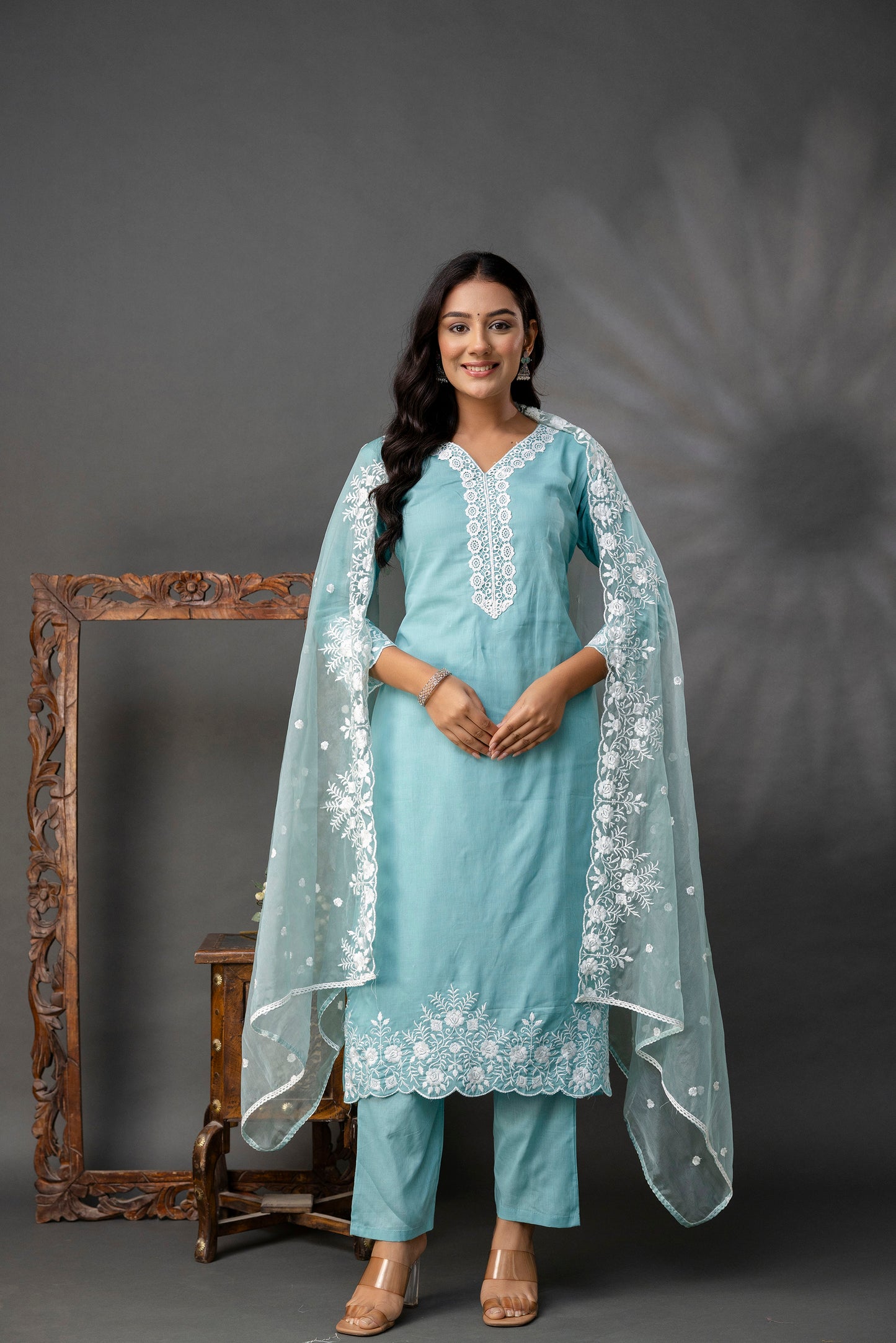 Plain Kurti with Lace Work Set