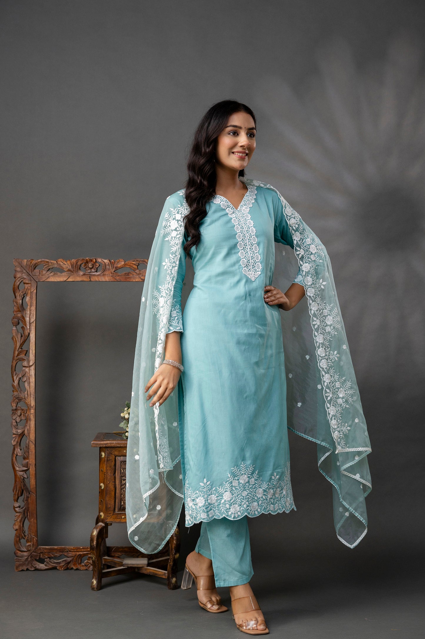 Plain Kurti with Lace Work Set