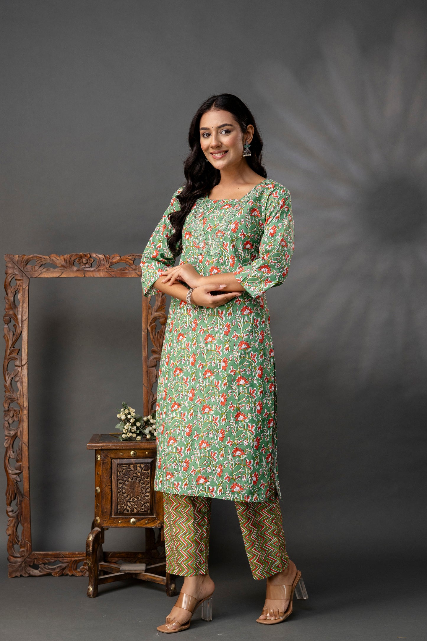 Printed V-Neck Kurti with Thread Work Set