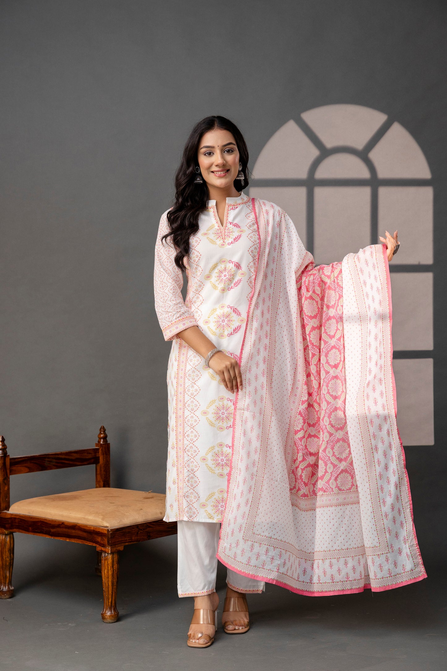 Printed Kurti with Sequence & Digital Work Set