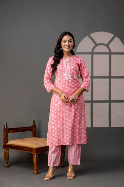 Printed Thread Work Kurti Set