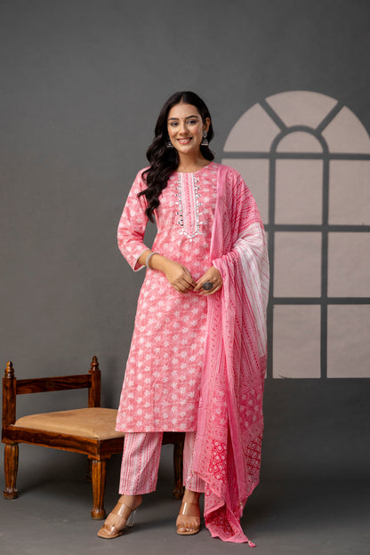 Printed Thread Work Kurti Set