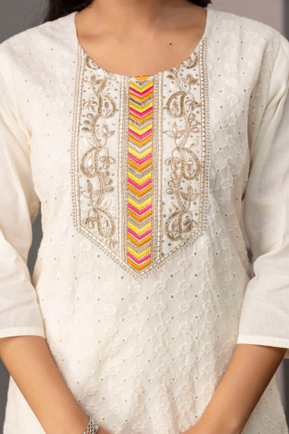 Chic Handcrafted Cotton Set