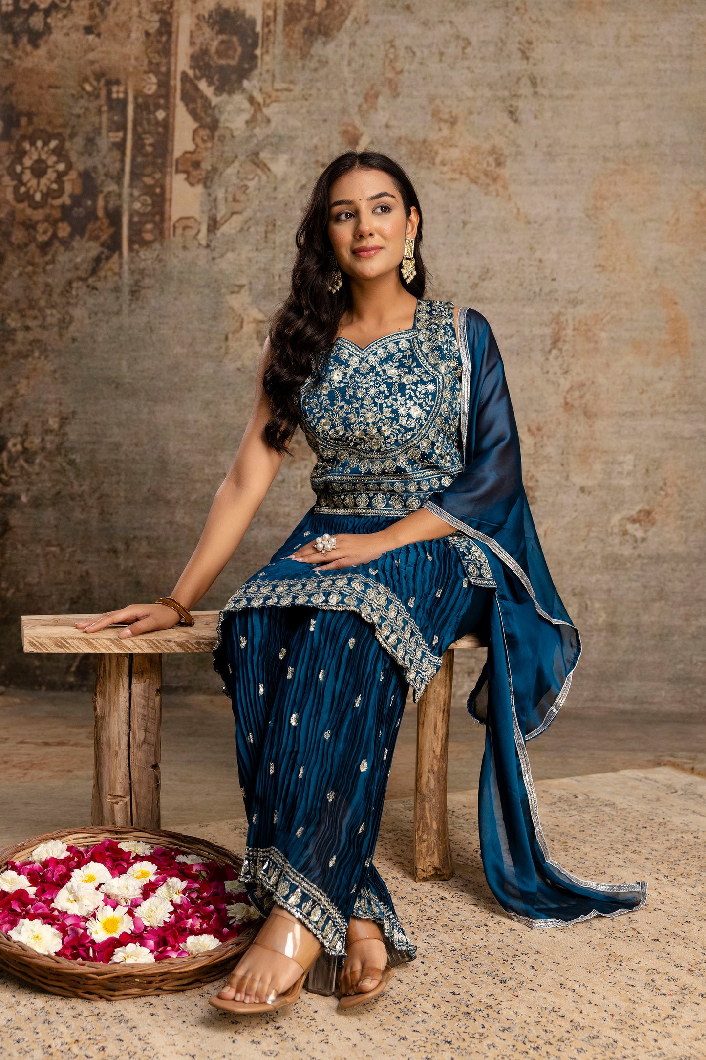 Regal Jari Sharara Set