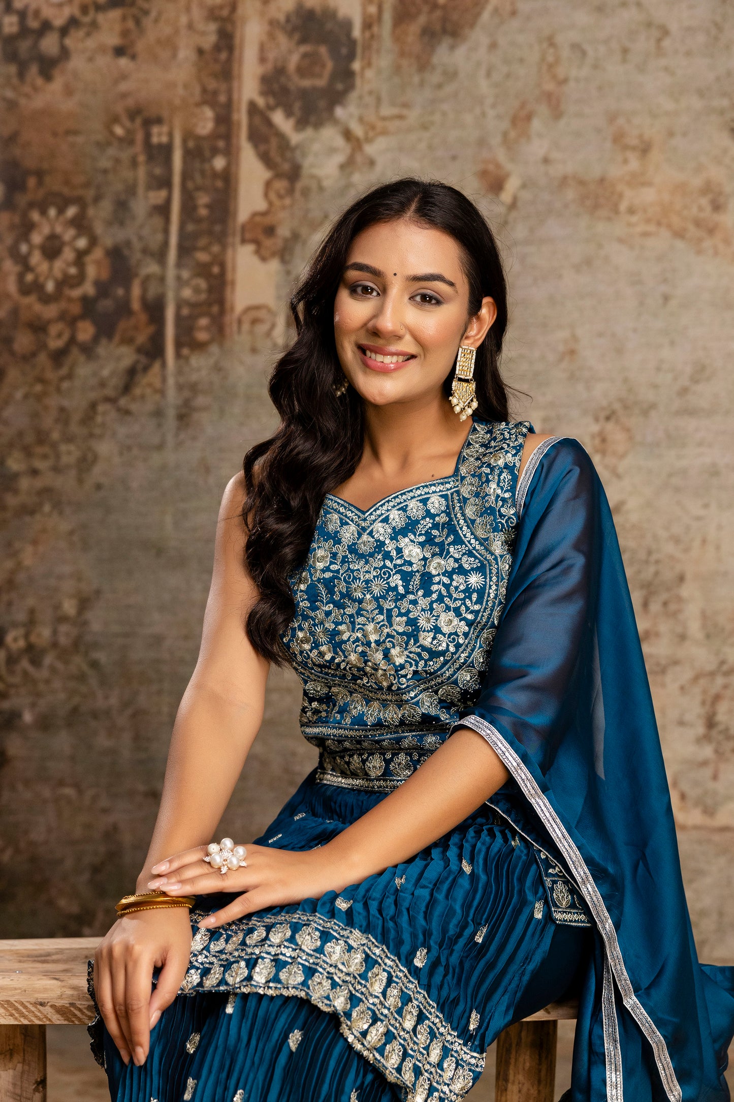 Regal Jari Sharara Set