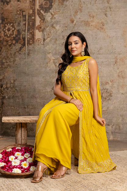 Front-Cut Long Top with Palazzos – Georgette